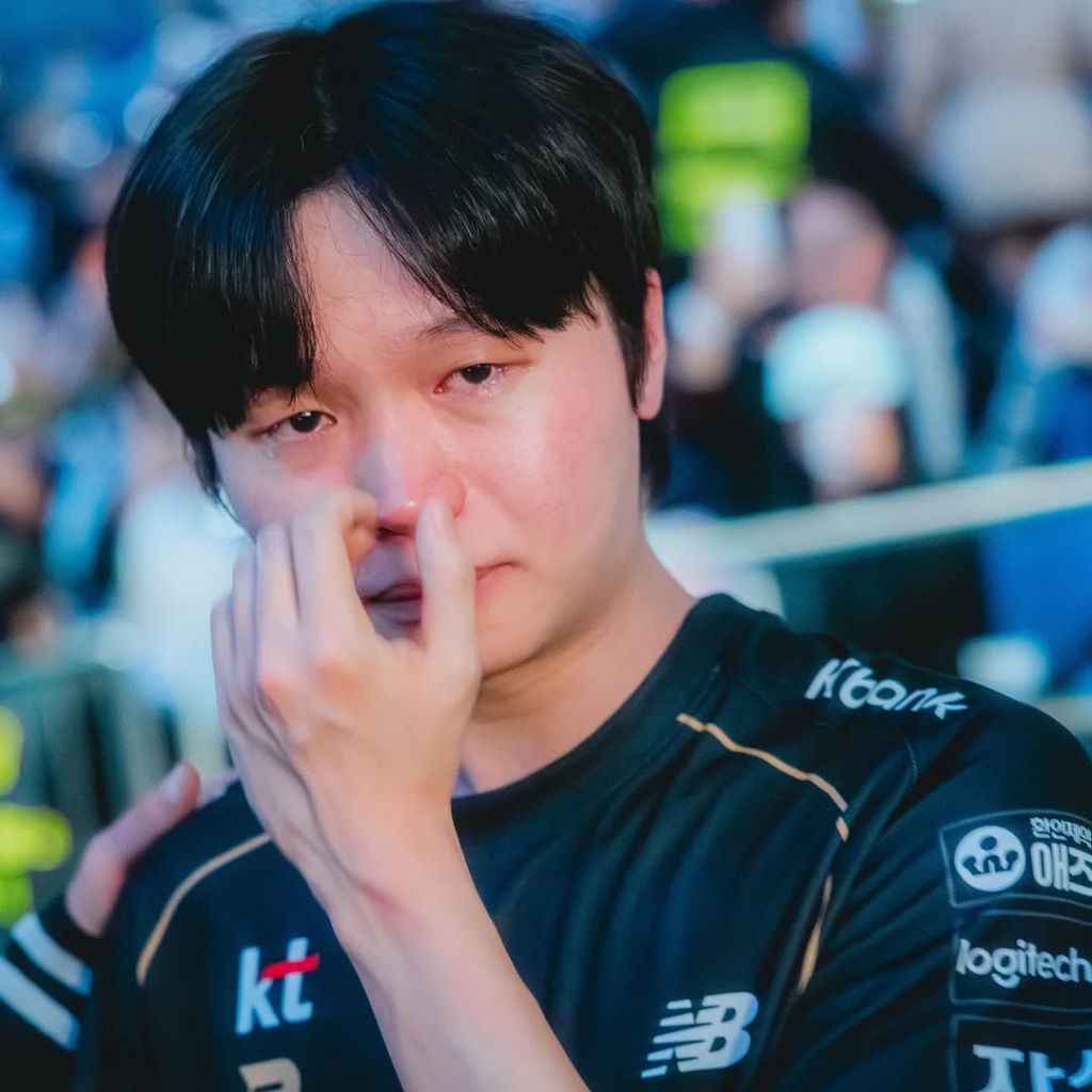 包含独家：Faker将于8月16日打的词条